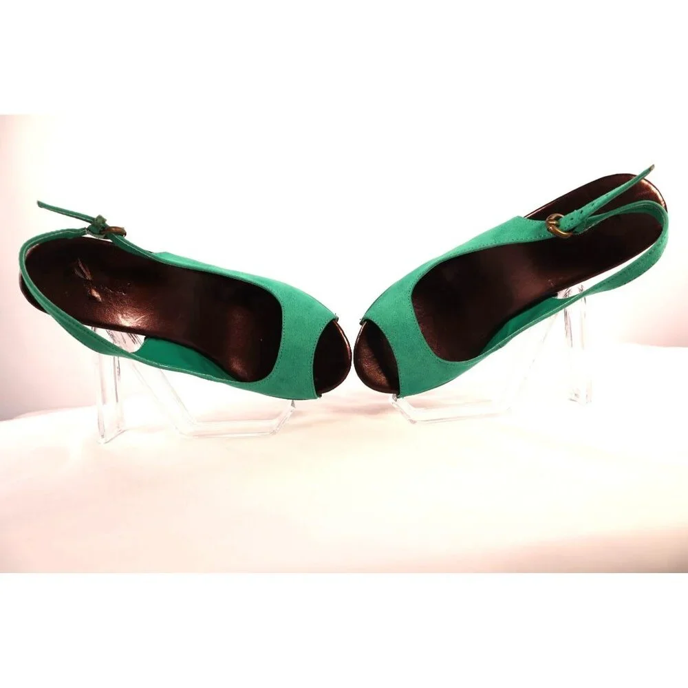 Bomlel Green Suede Wedge Sandals with Studded Accents &‎ Wooden Heel Size 8